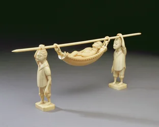 Figurer af to afrikanske mænd, der bærer en europæisk mand, Congo